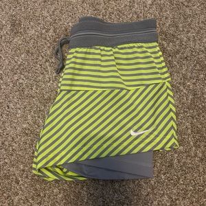 Women’s small Nike Dri Fit running shorts